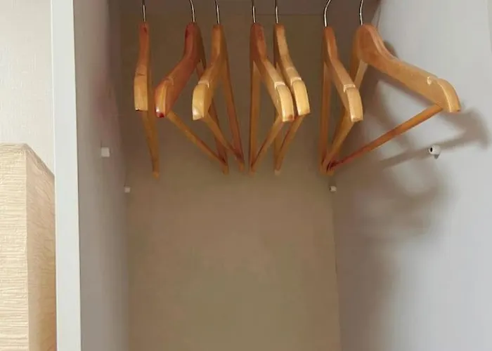 Snug J House Апартаменты