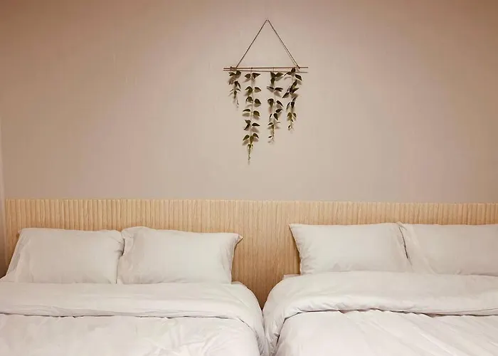 Snug J House Апартаменты